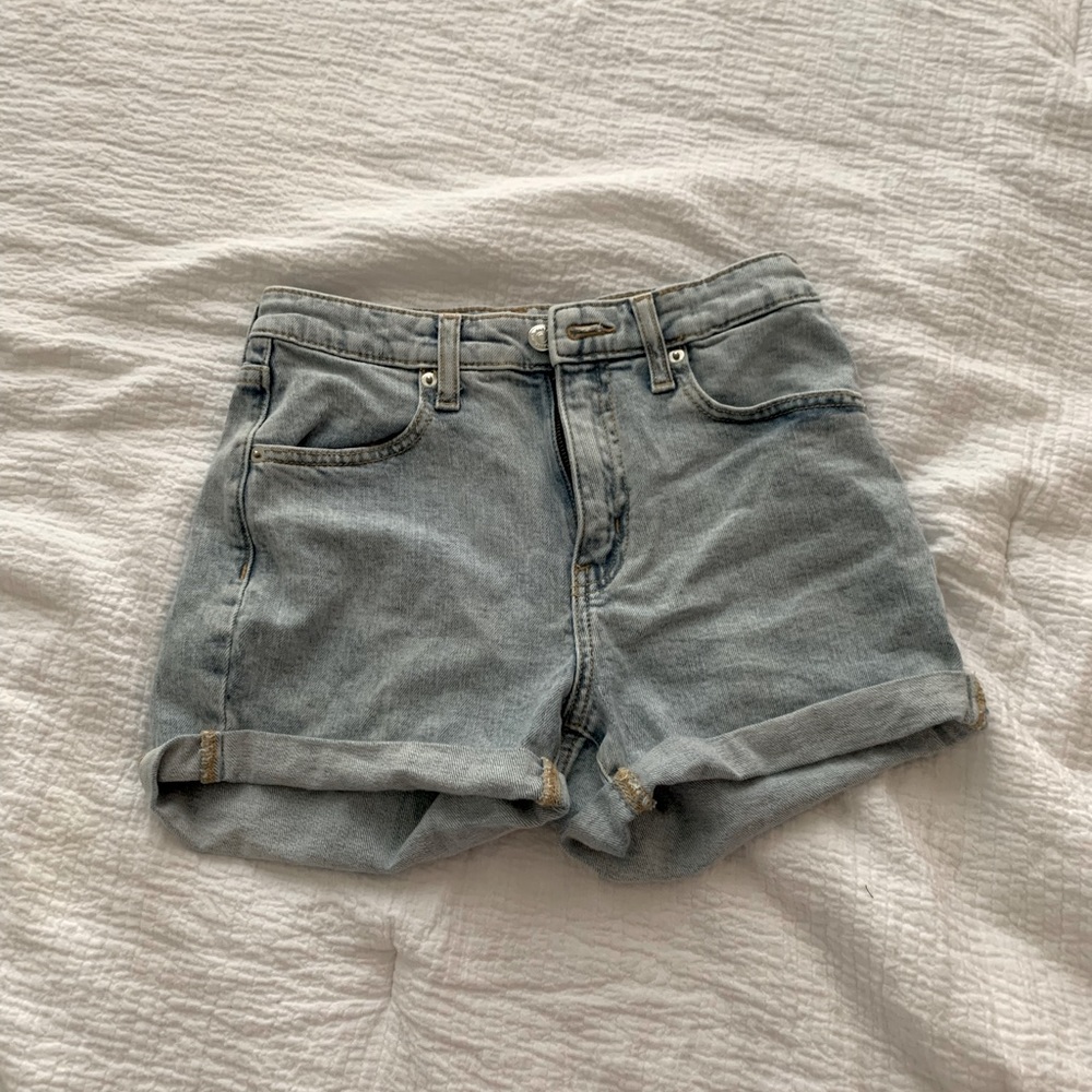 White Fable denim summer shorts